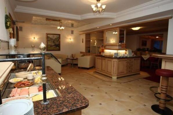 Hotel Garni Sonnenheim 피스 외부 사진
