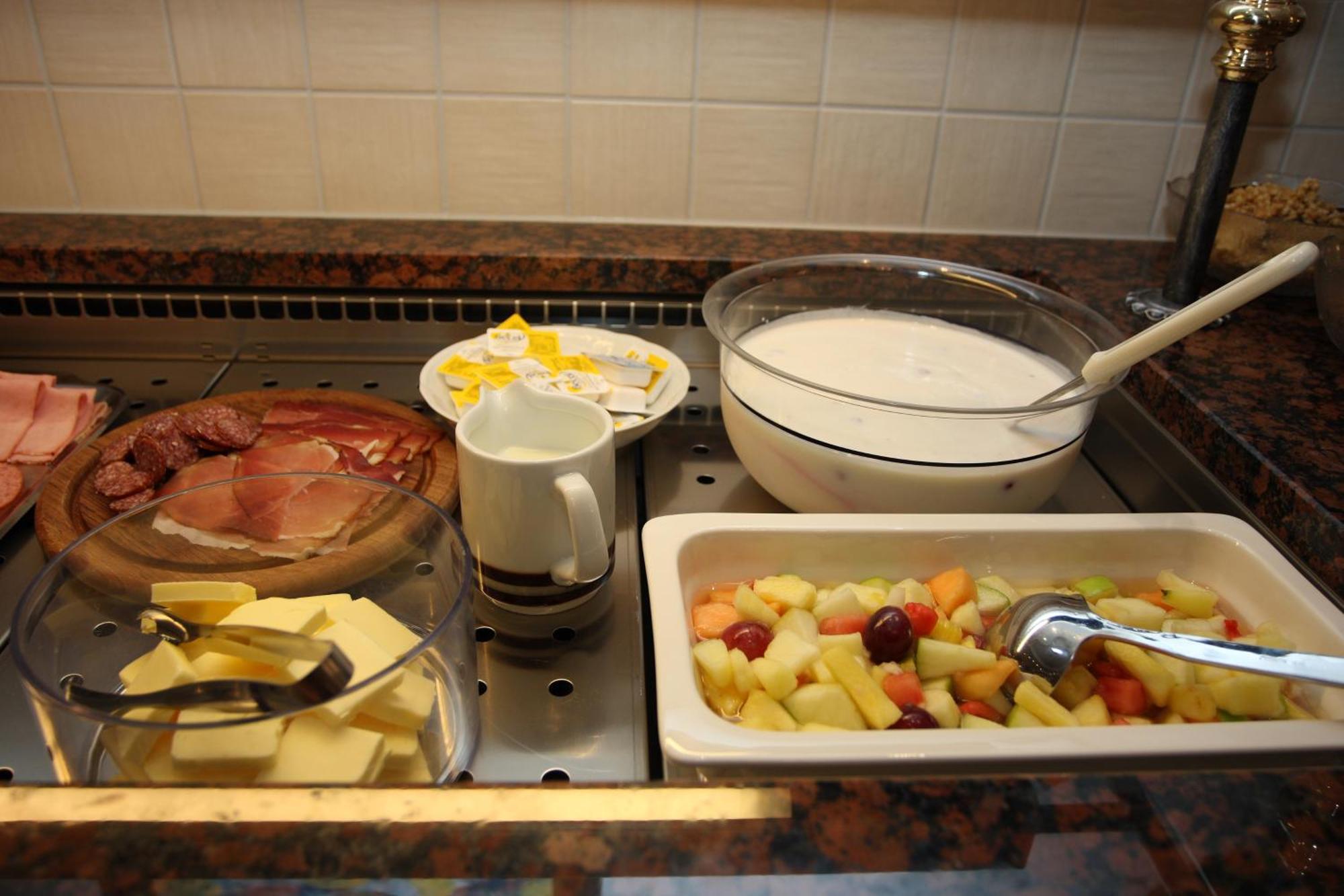 Hotel Garni Sonnenheim 피스 외부 사진